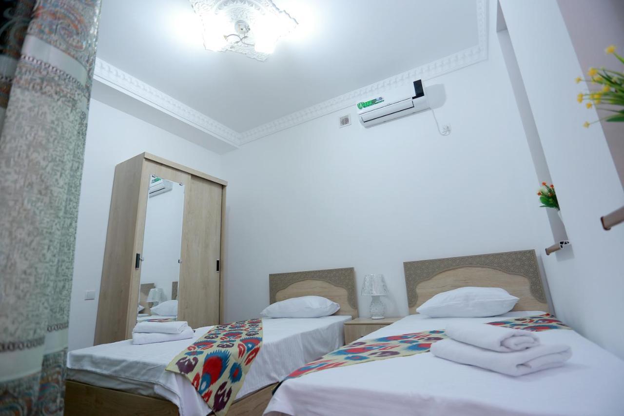 Anis-Pari Hotel Buhara Szoba fotó